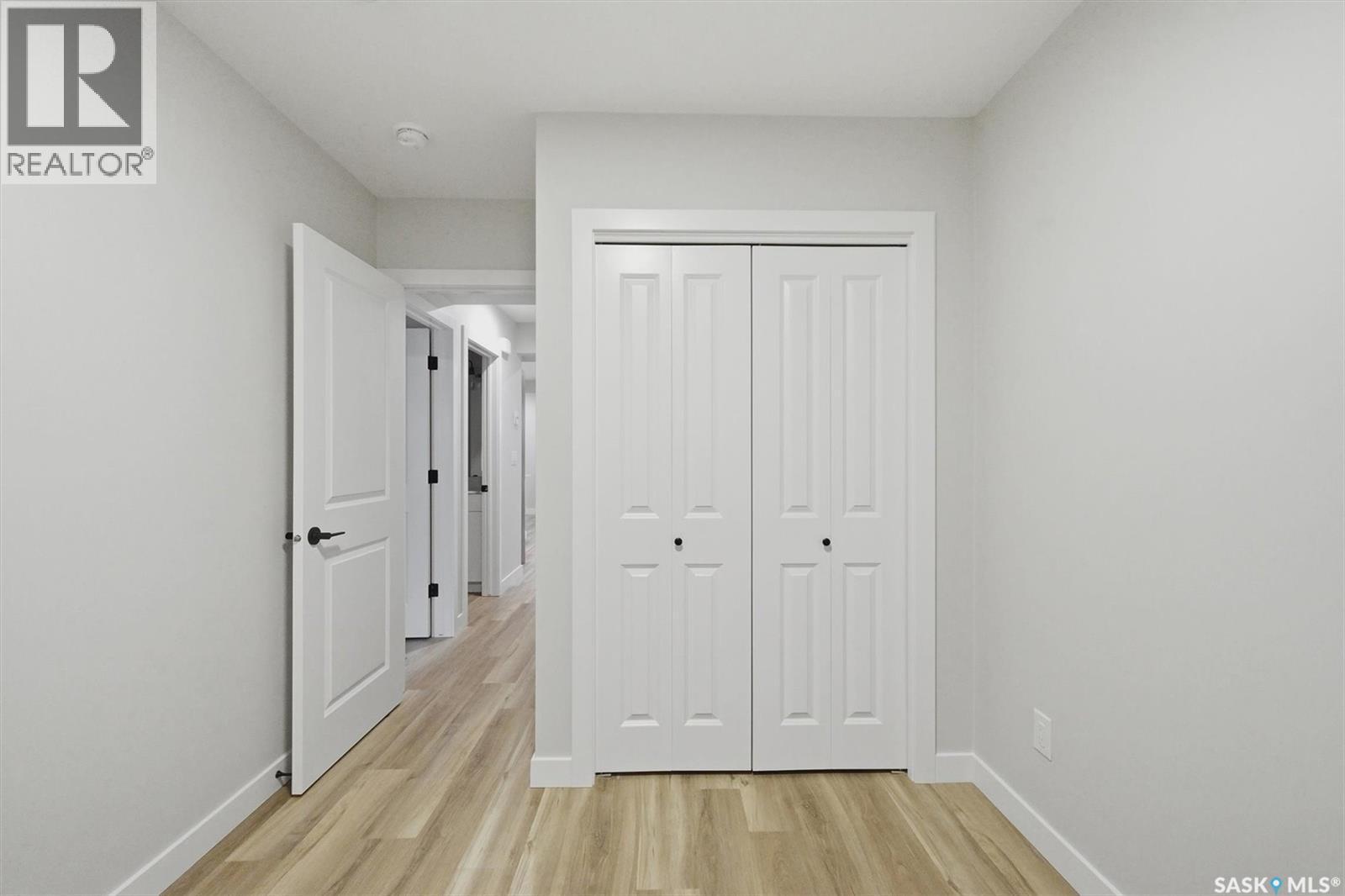 1118 9Th Street E, Saskatoon, SK