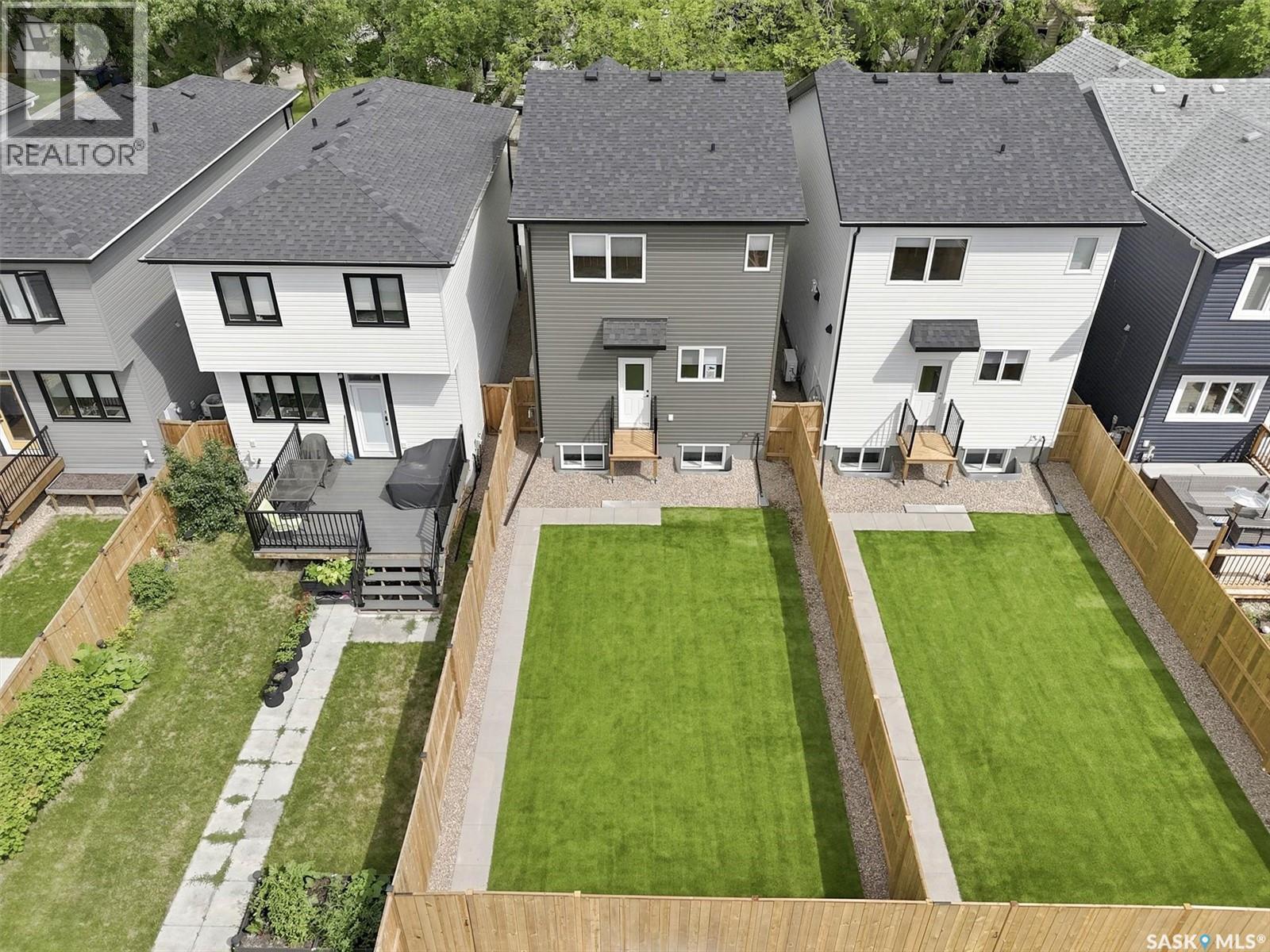 1118 9Th Street E, Saskatoon, SK