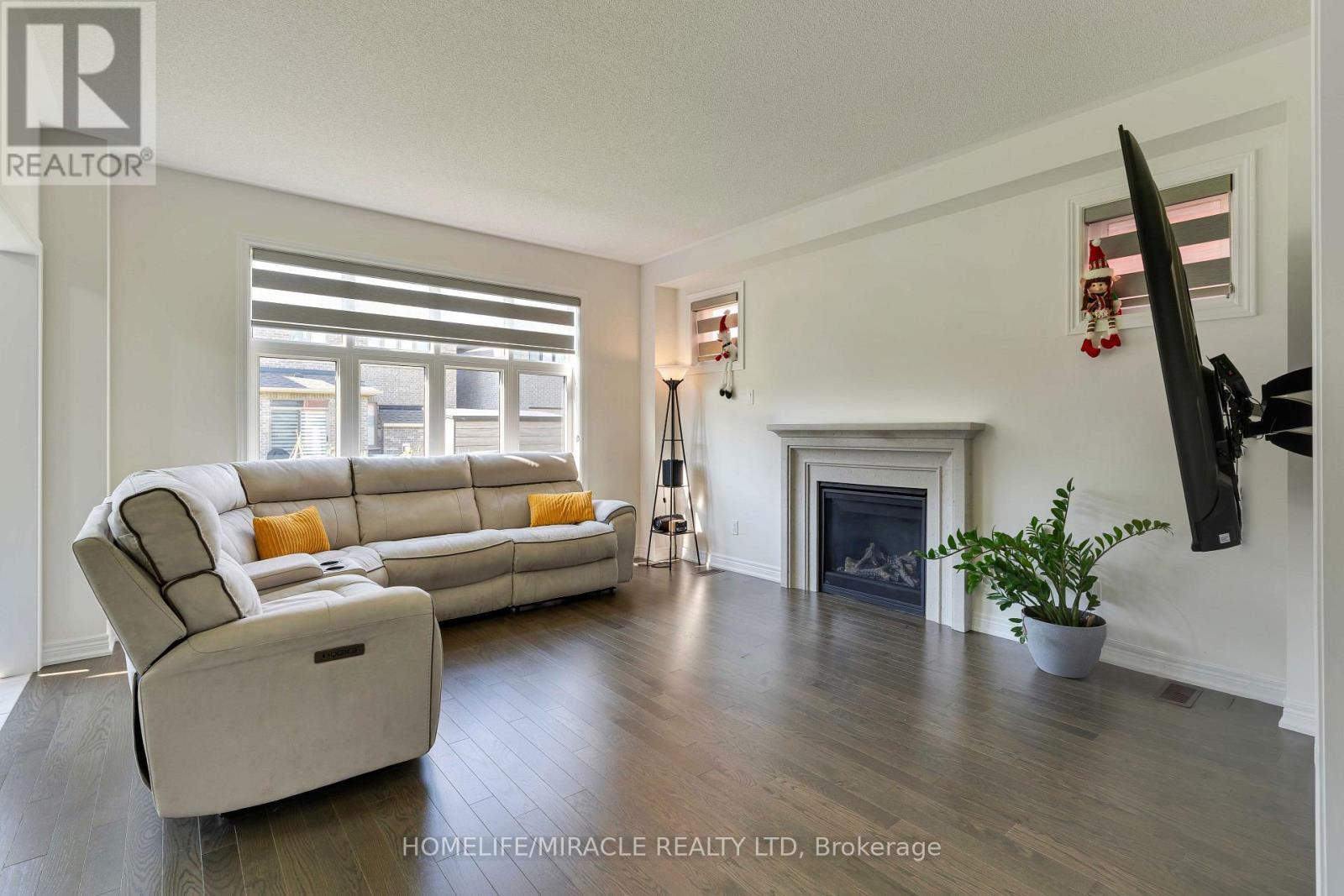 1429 Davis Loop, Innisfil, ON