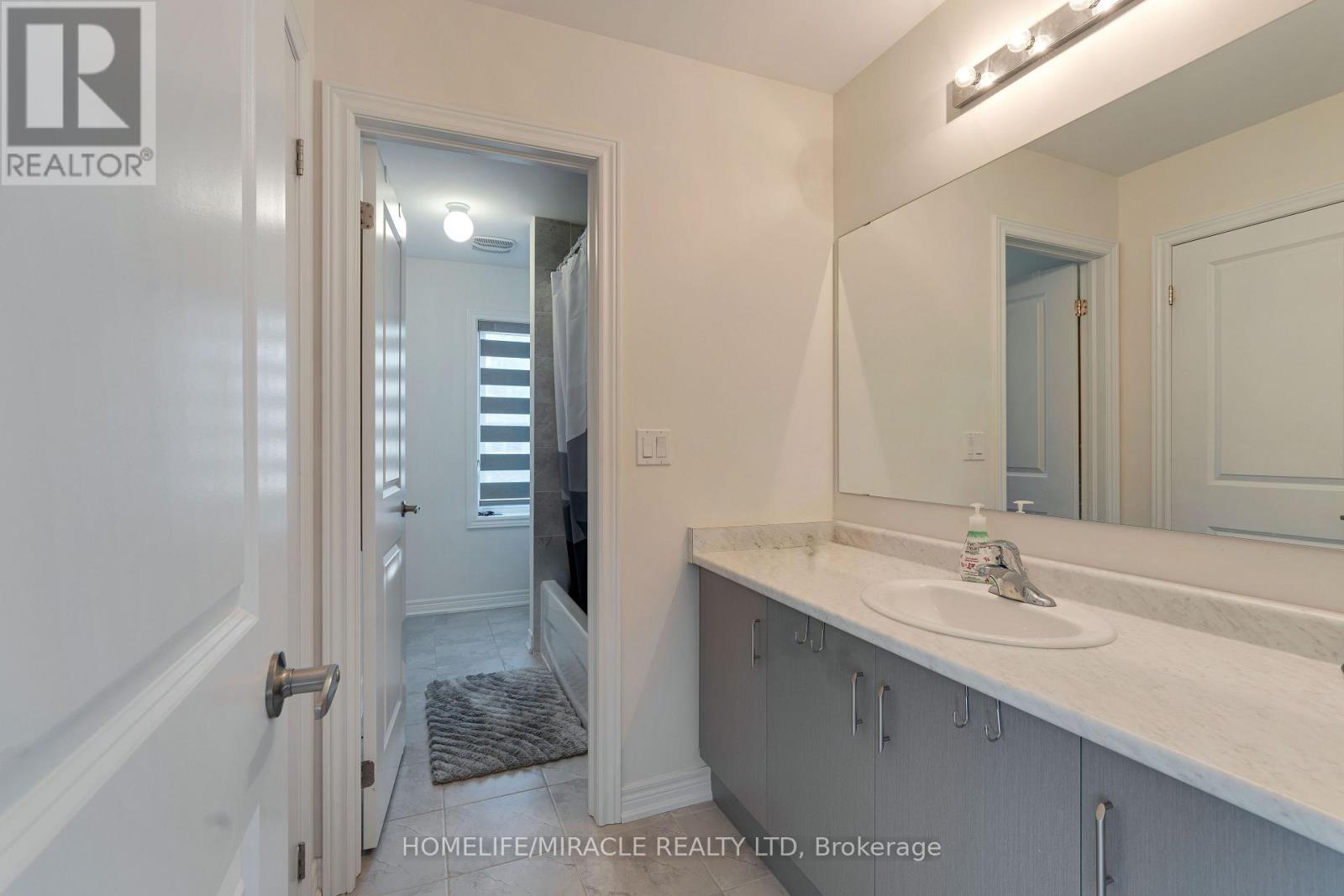 1429 Davis Loop, Innisfil, ON