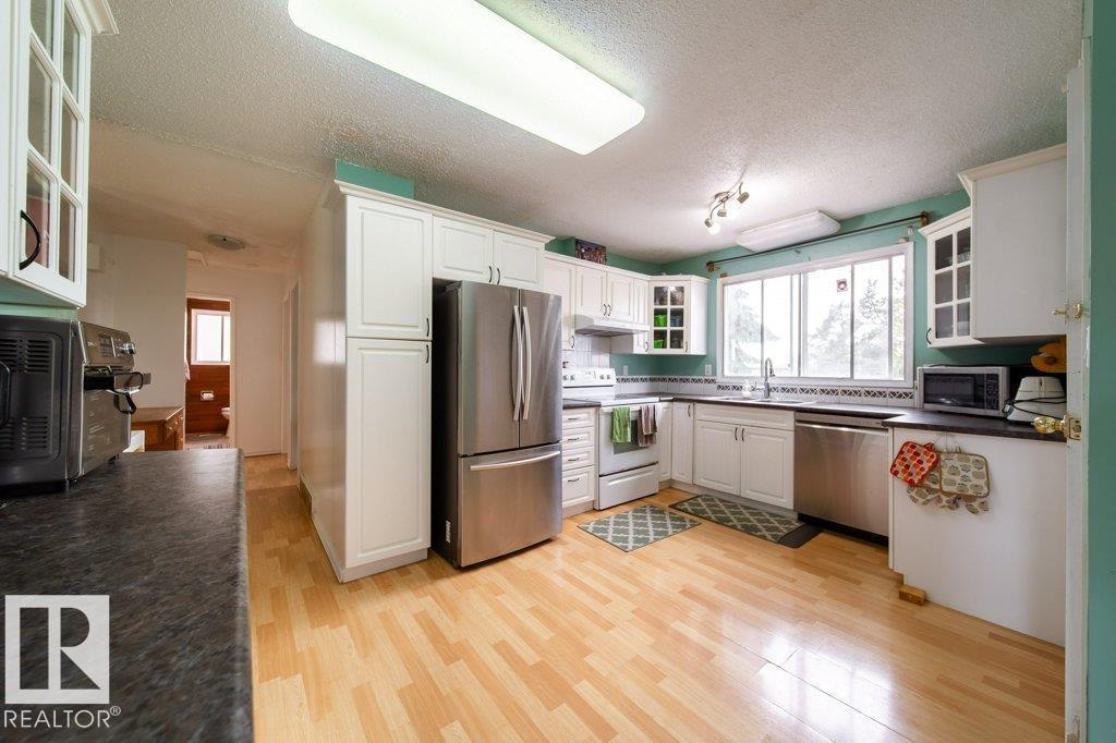 4224 89 St Nw, Edmonton, AB