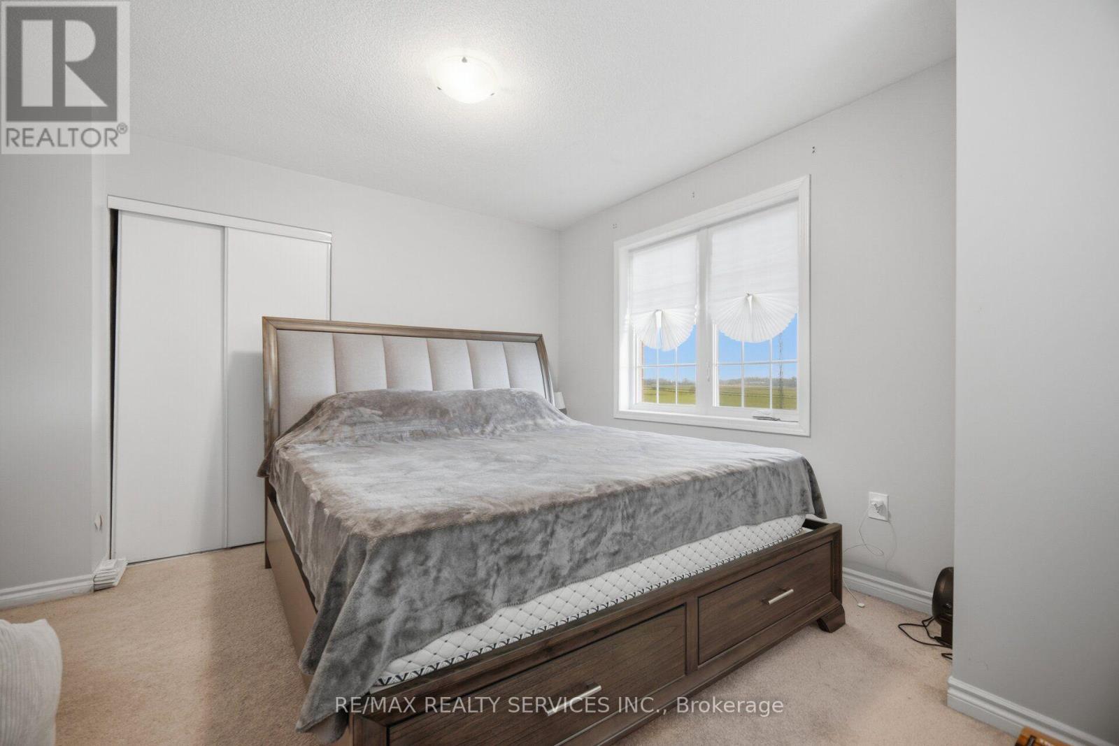 Upper - 75 Benhurst Crescent, Brampton, ON