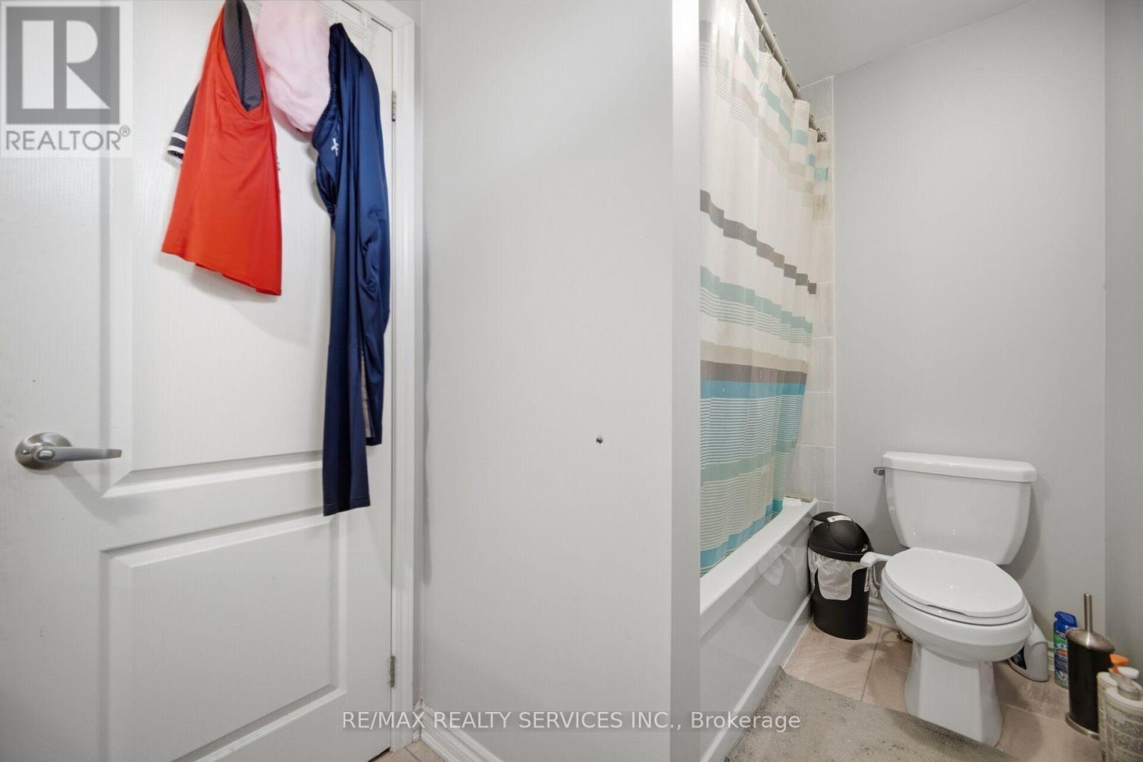 Upper - 75 Benhurst Crescent, Brampton, ON