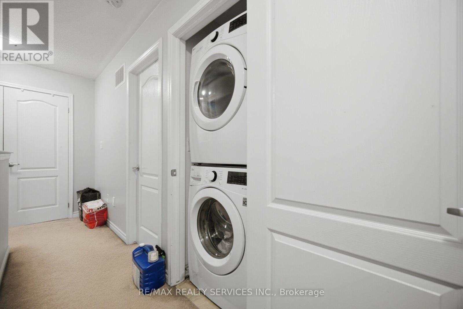 Upper - 75 Benhurst Crescent, Brampton, ON