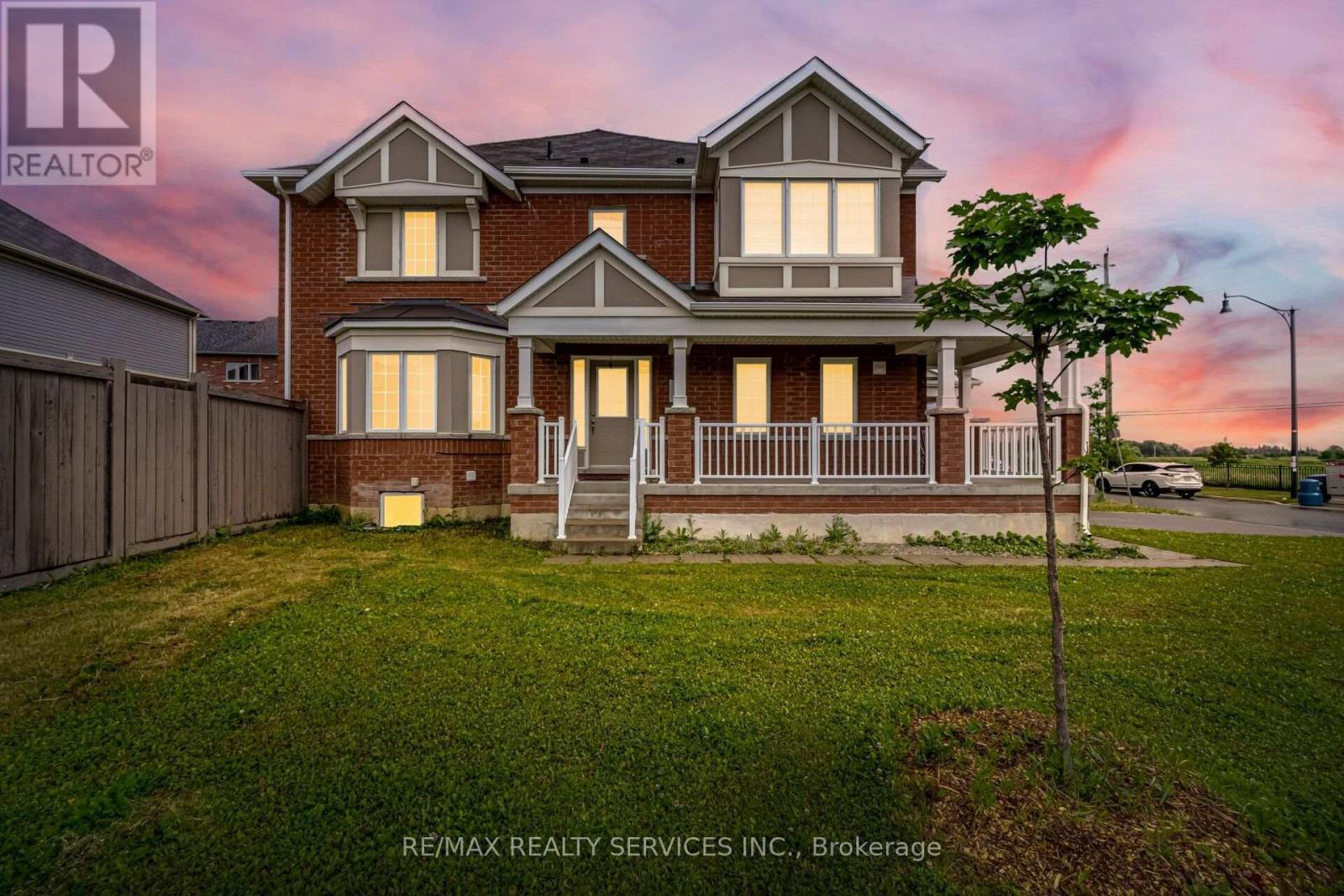 Upper - 75 Benhurst Crescent, Brampton, ON