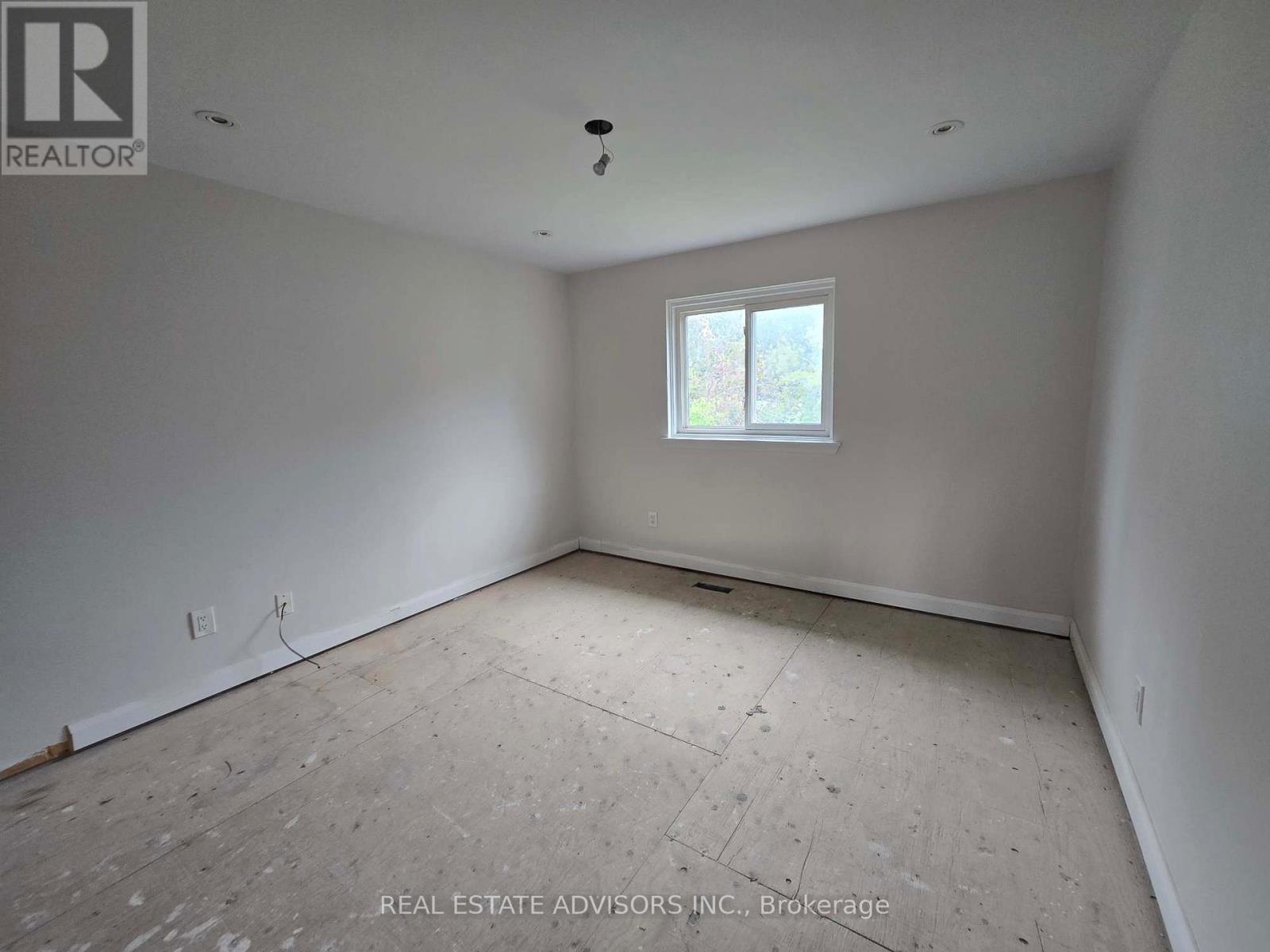 238 Braymore Boulevard, Toronto, ON