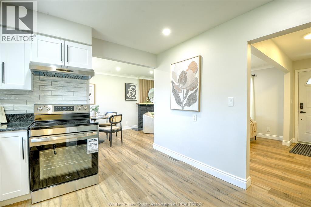 328 Isack, Windsor, ON
