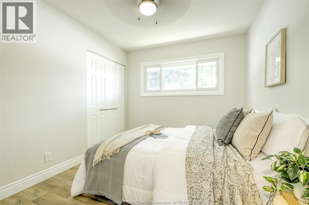 328 Isack, Windsor, ON
