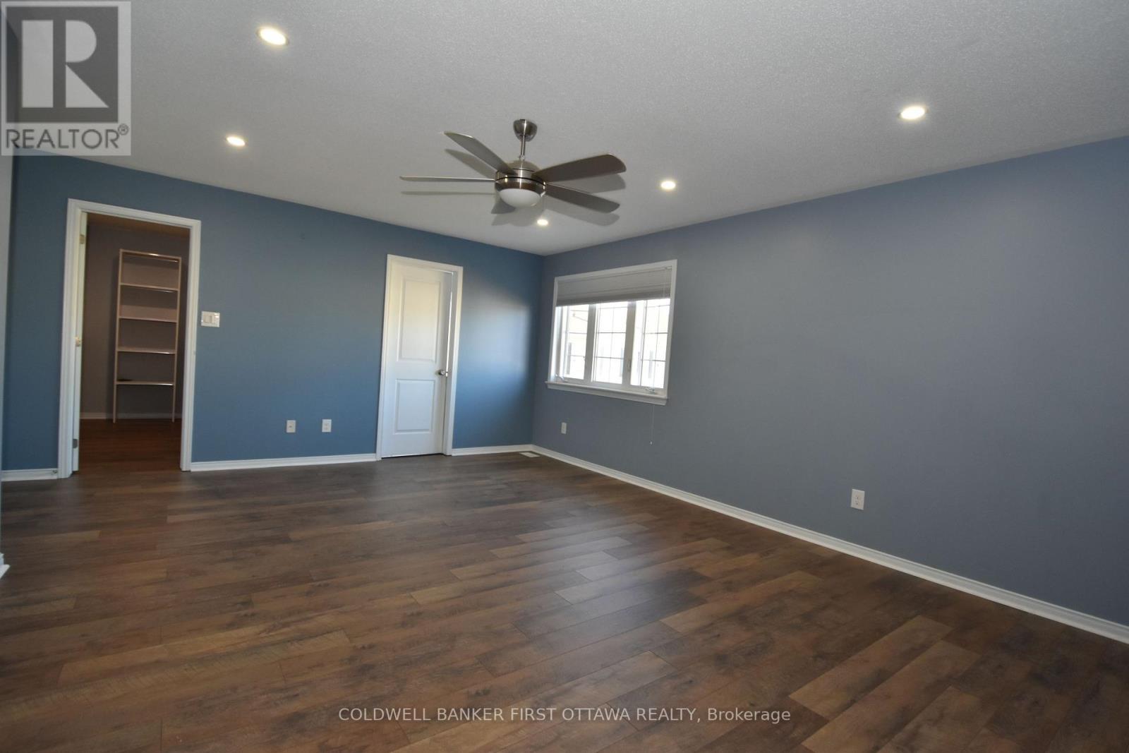 413 Blackleaf Drive, Ottawa, ON