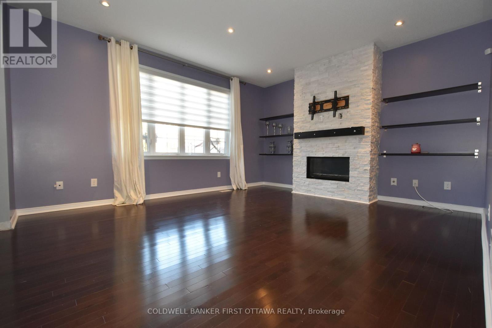 413 Blackleaf Drive, Ottawa, ON