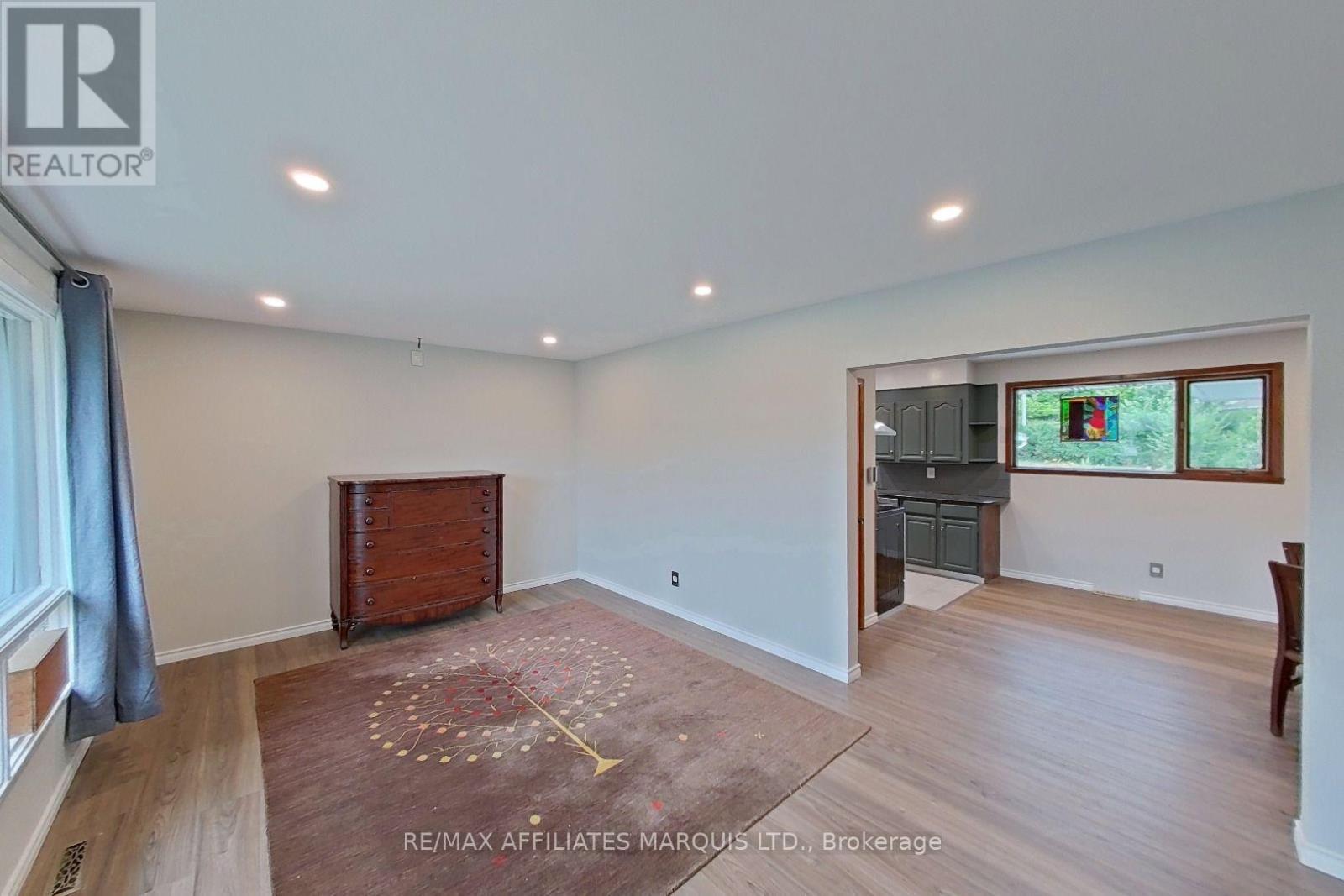777 Sandfield Crescent, Cornwall, ON - Indoor Photo Showing Other Room