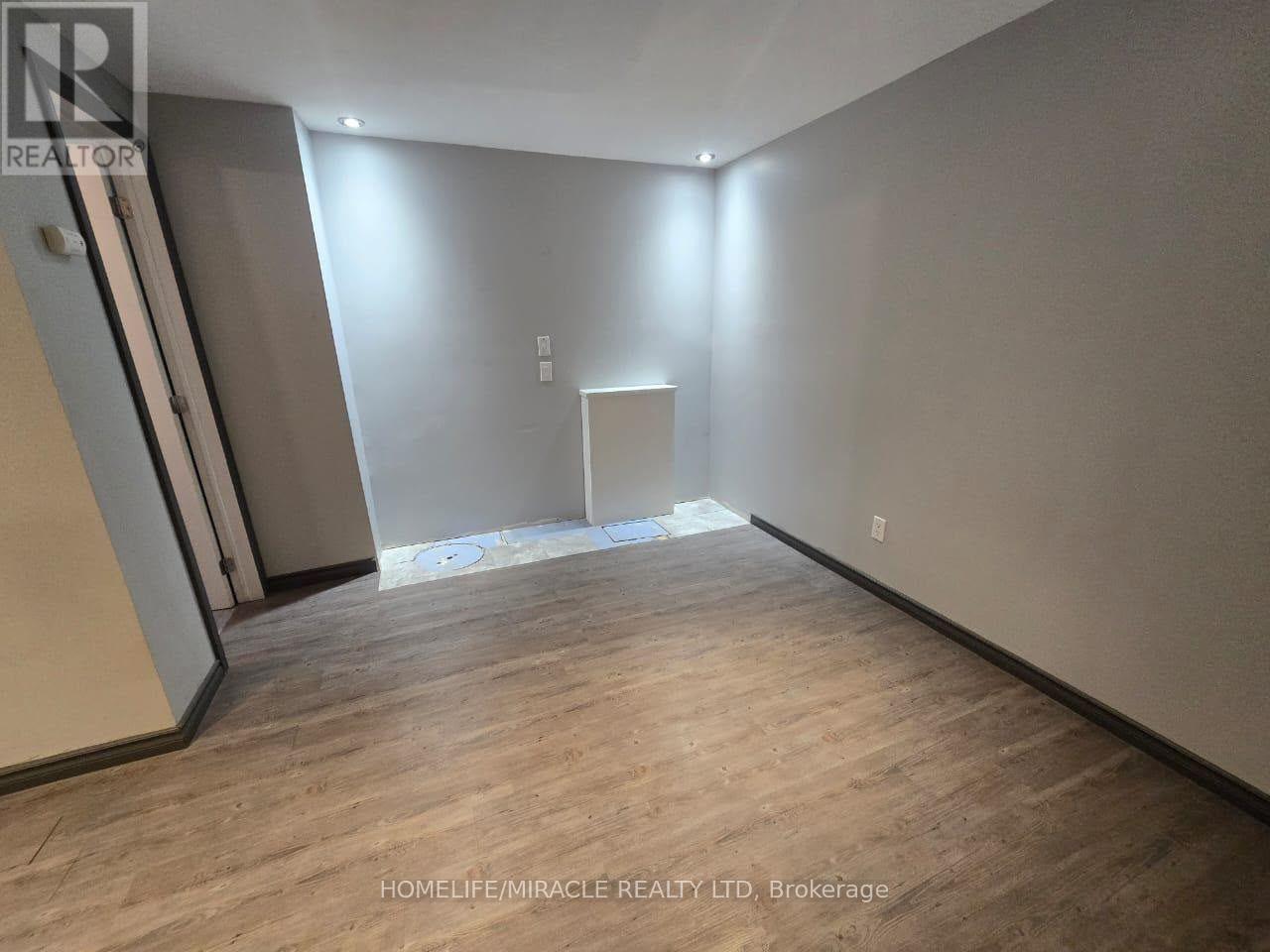 142 Hillmer Road, Cambridge, ON