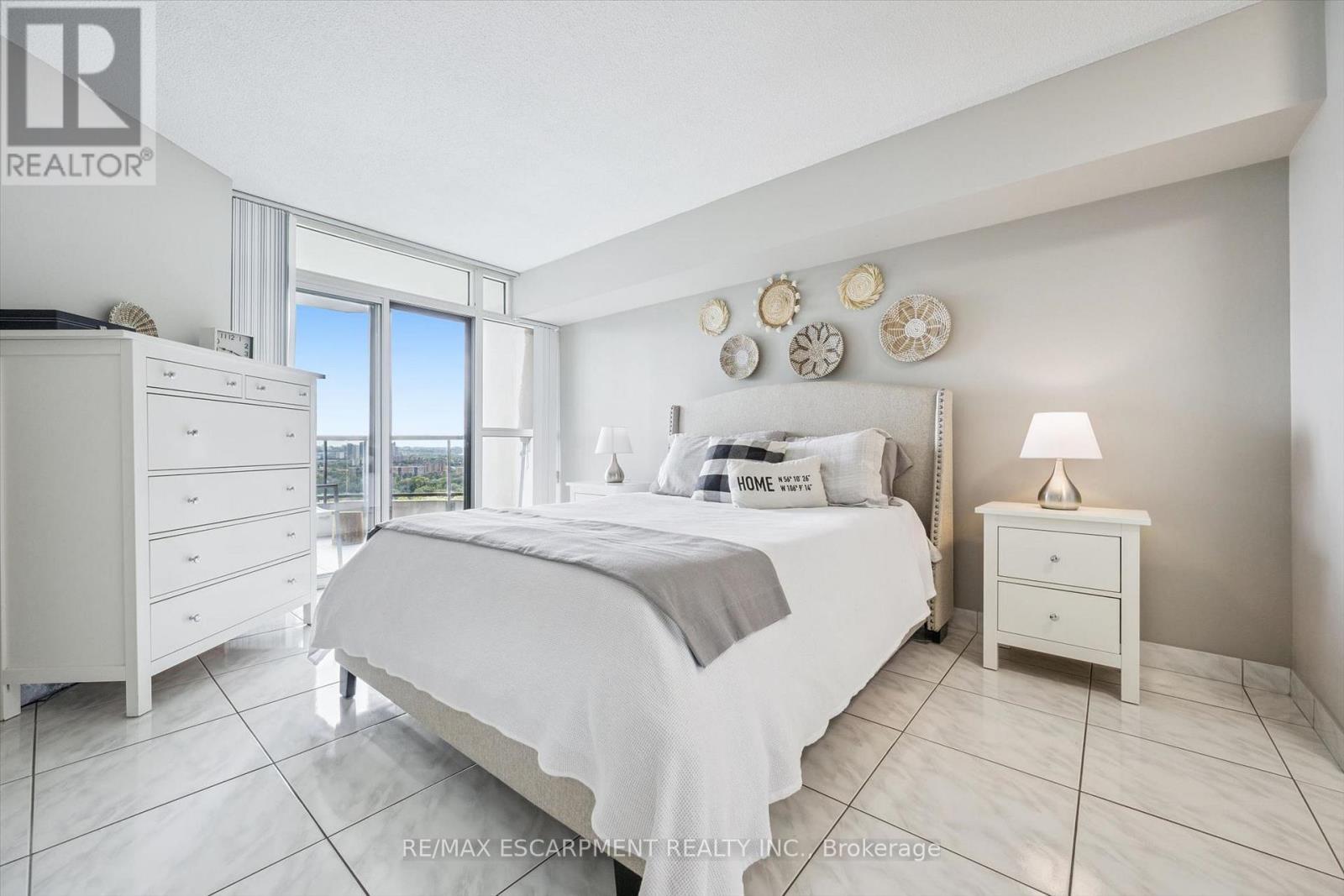 2309 - 3 Rowntree Road, Toronto, ON