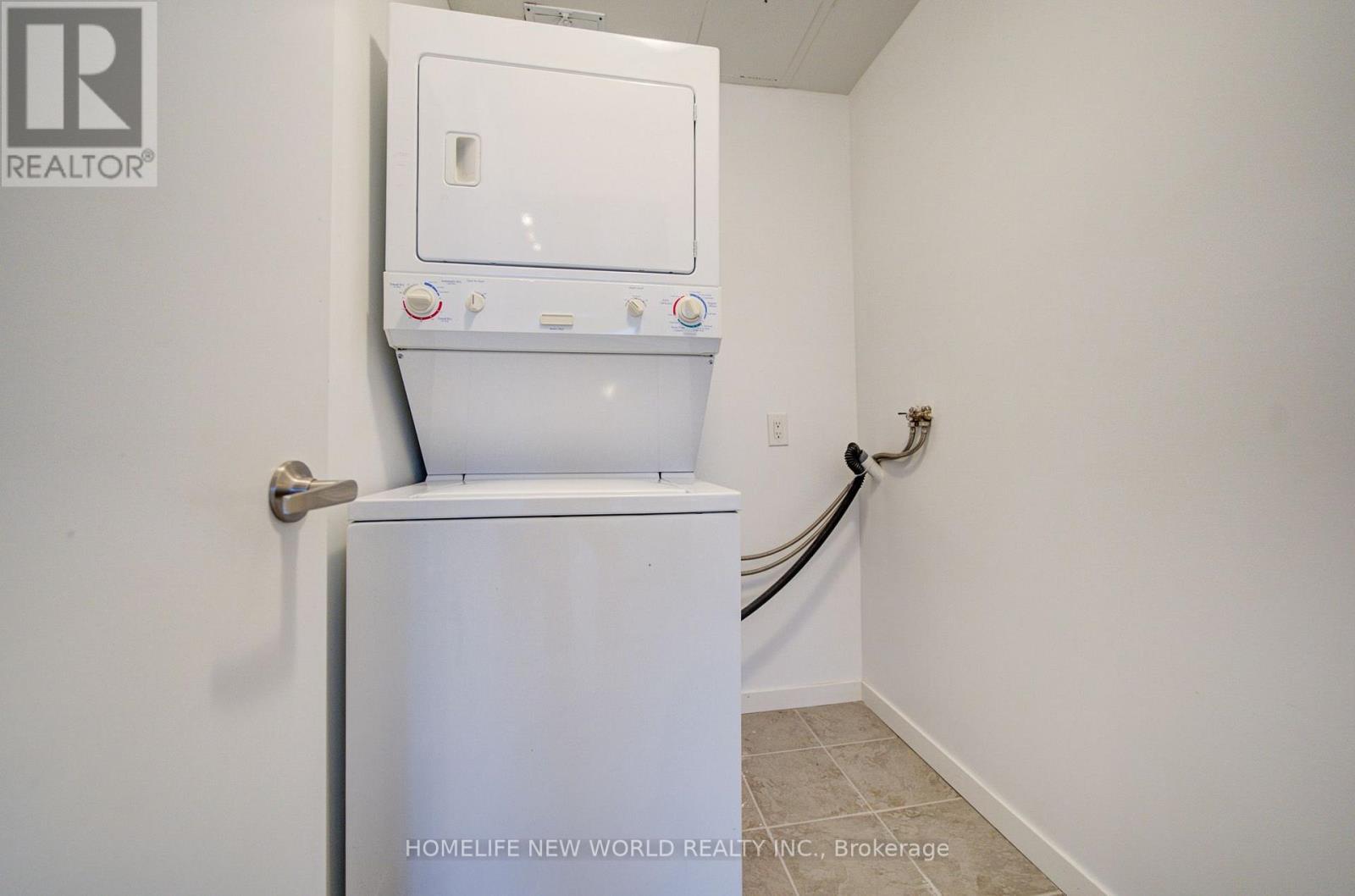 Laundry Room - 4905 - 65 Bremner Boulevard, Toronto, ON