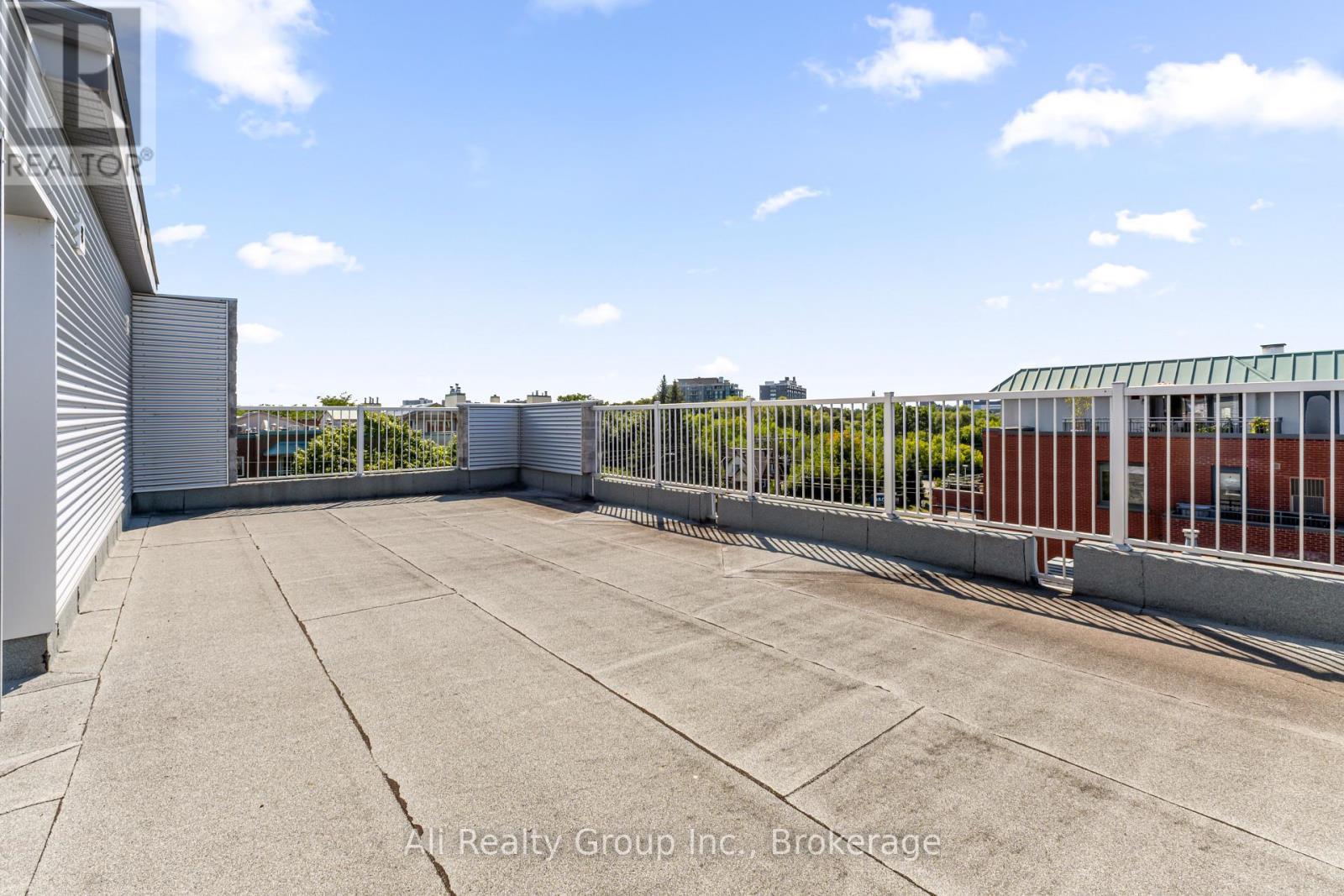 69 Donald Street, Ottawa, ON