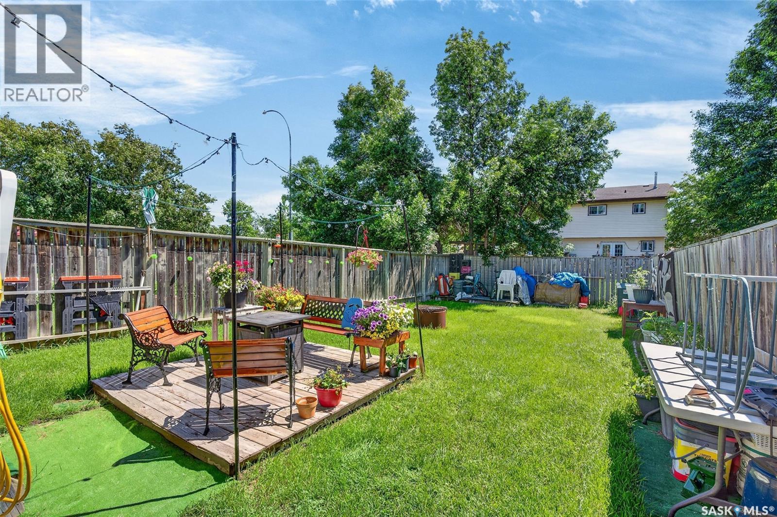 103-105 Davies Road, Saskatoon, SK