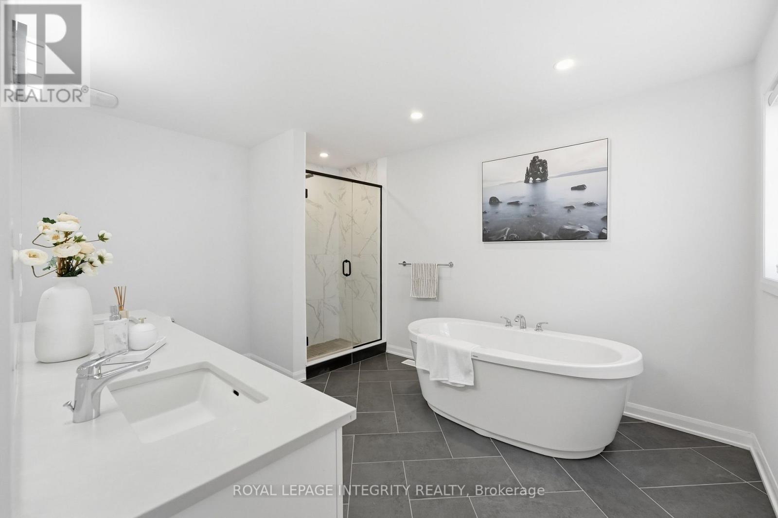 90 Coco Place, Ottawa, ON