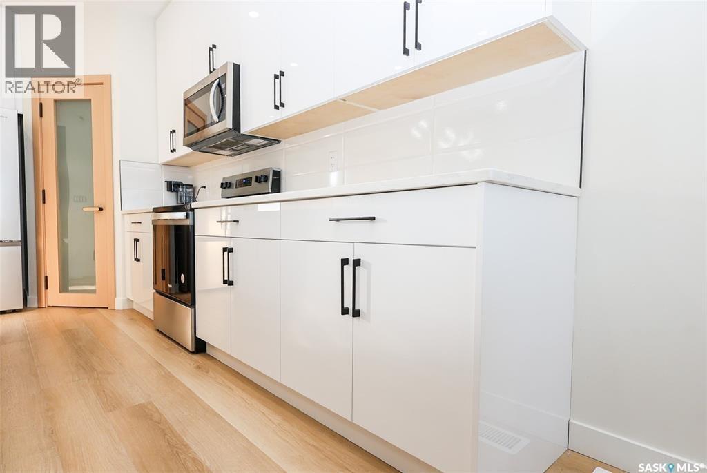 1541 Richardson Road, Saskatoon, SK - Indoor Photo Showing Kitchen