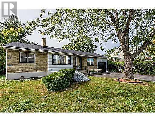 Exterior Front. - 2576 Alta Vista Drive, Ottawa, ON