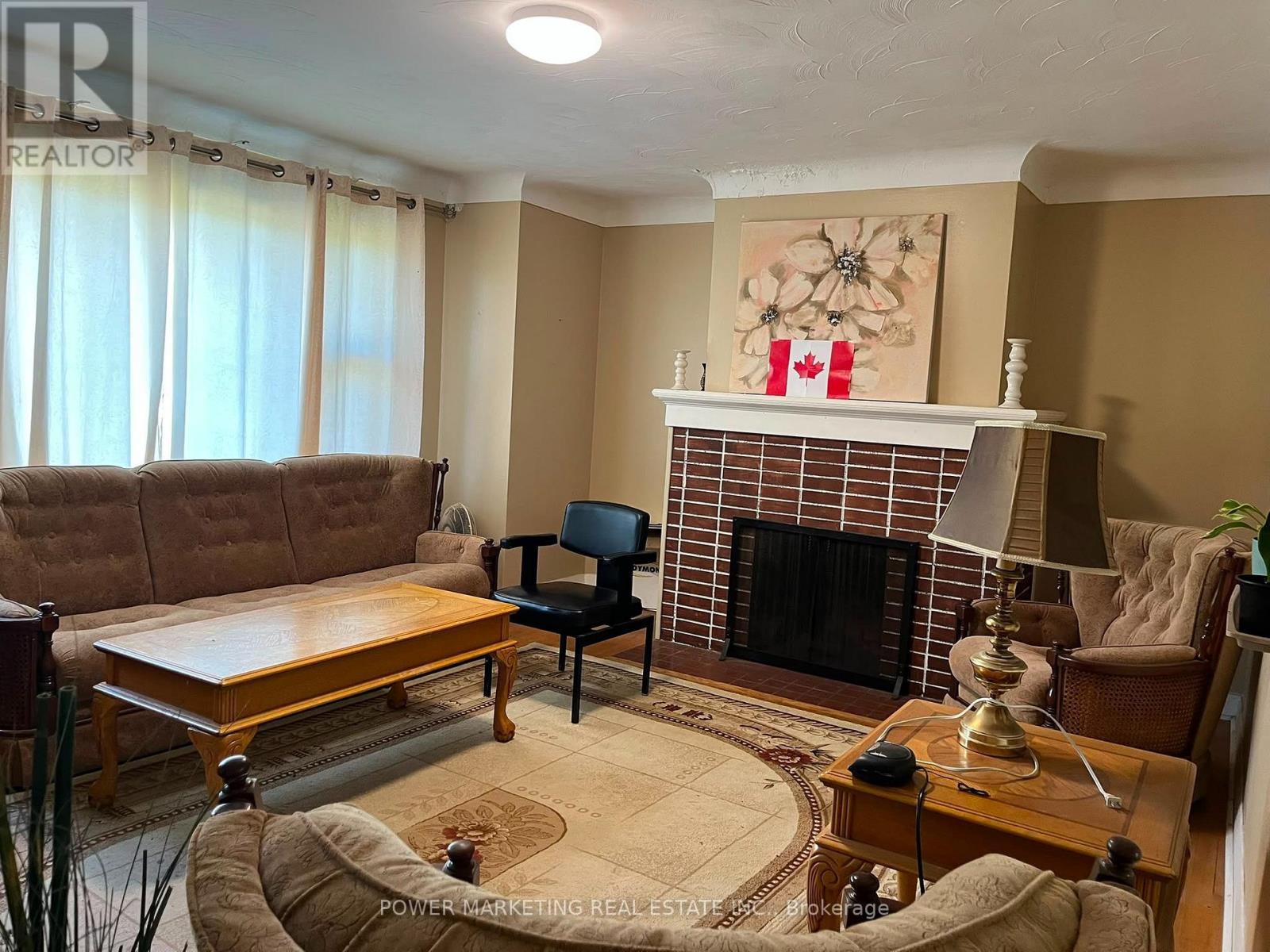 2576 Alta Vista Drive, Ottawa, ON