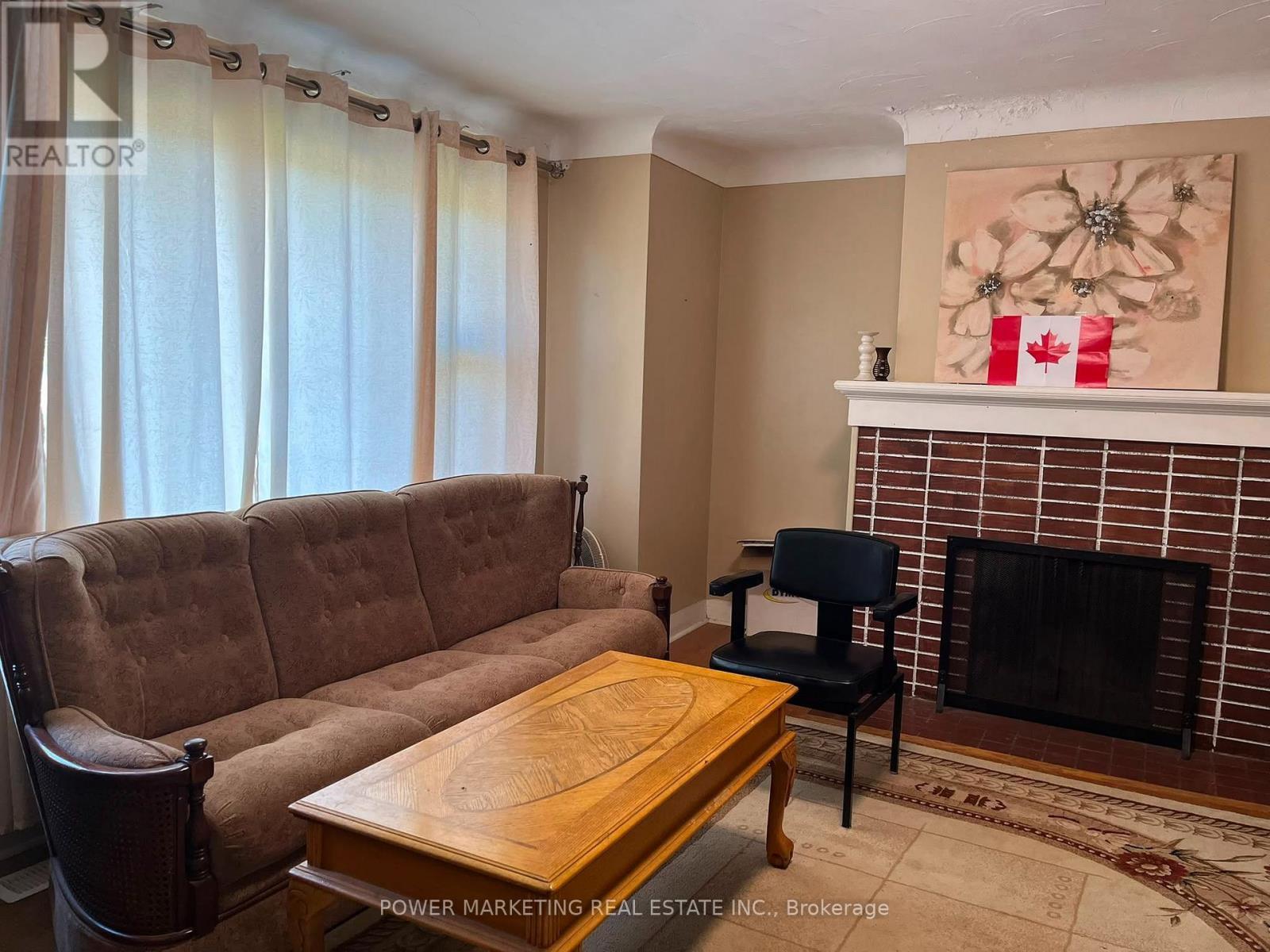 2576 Alta Vista Drive, Ottawa, ON
