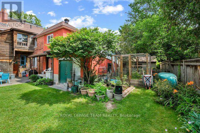 182 Fifth Avenue, Ottawa, ON
