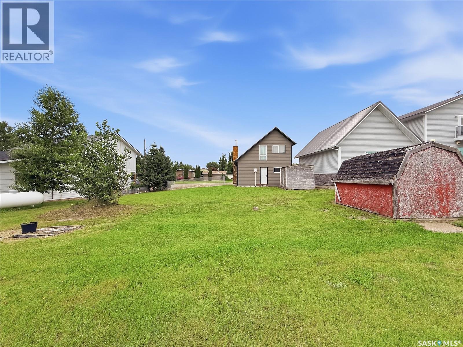 403 Smith Crescent, Beaver Flat, SK