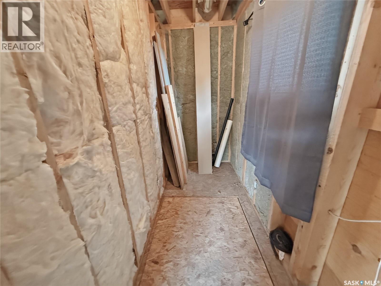 403 Smith Crescent, Beaver Flat, SK