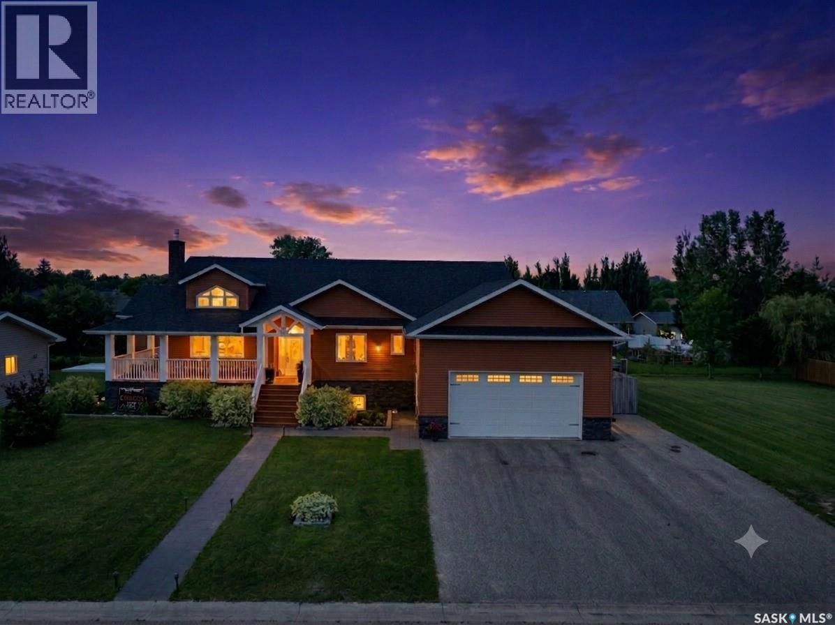 207 6Th Street W, Carnduff, SK