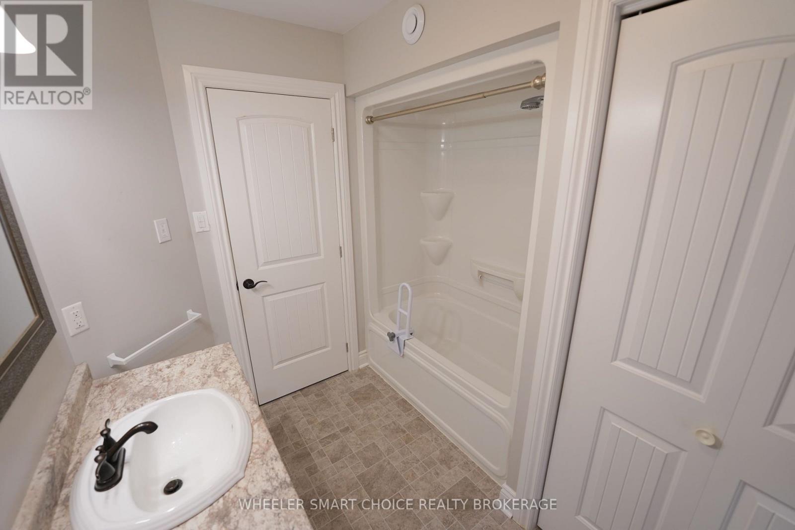 53 Mercier Avenue E, Cornwall, ON