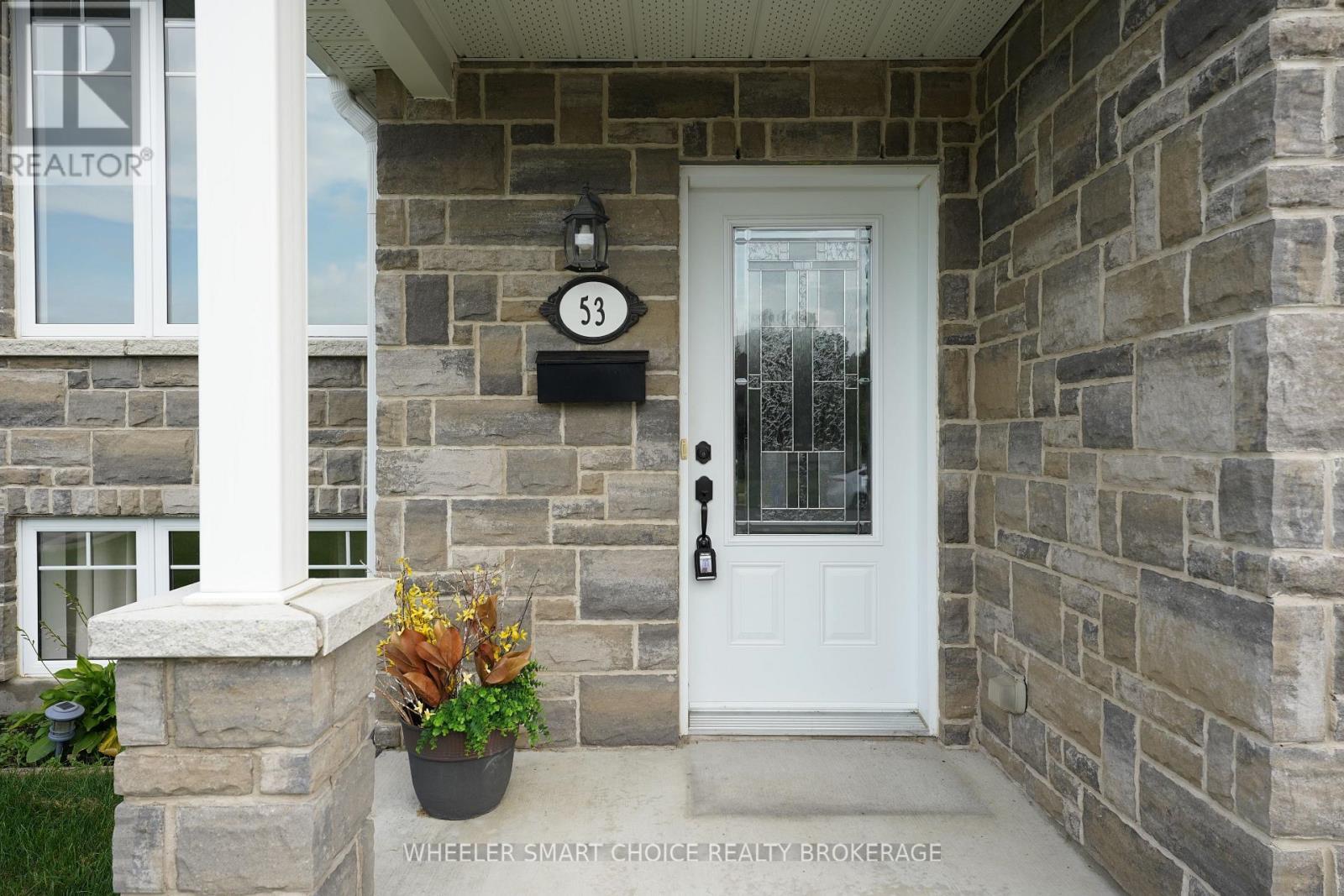 53 Mercier Avenue E, Cornwall, ON