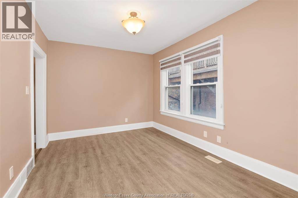 1292 Chilver, Windsor, ON
