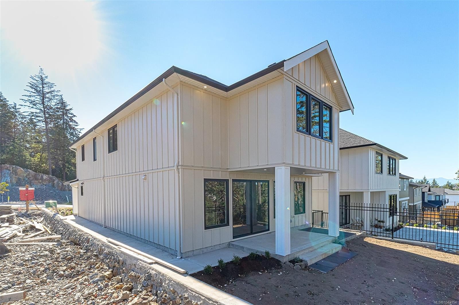 701 Madrona Pl, Langford, BC