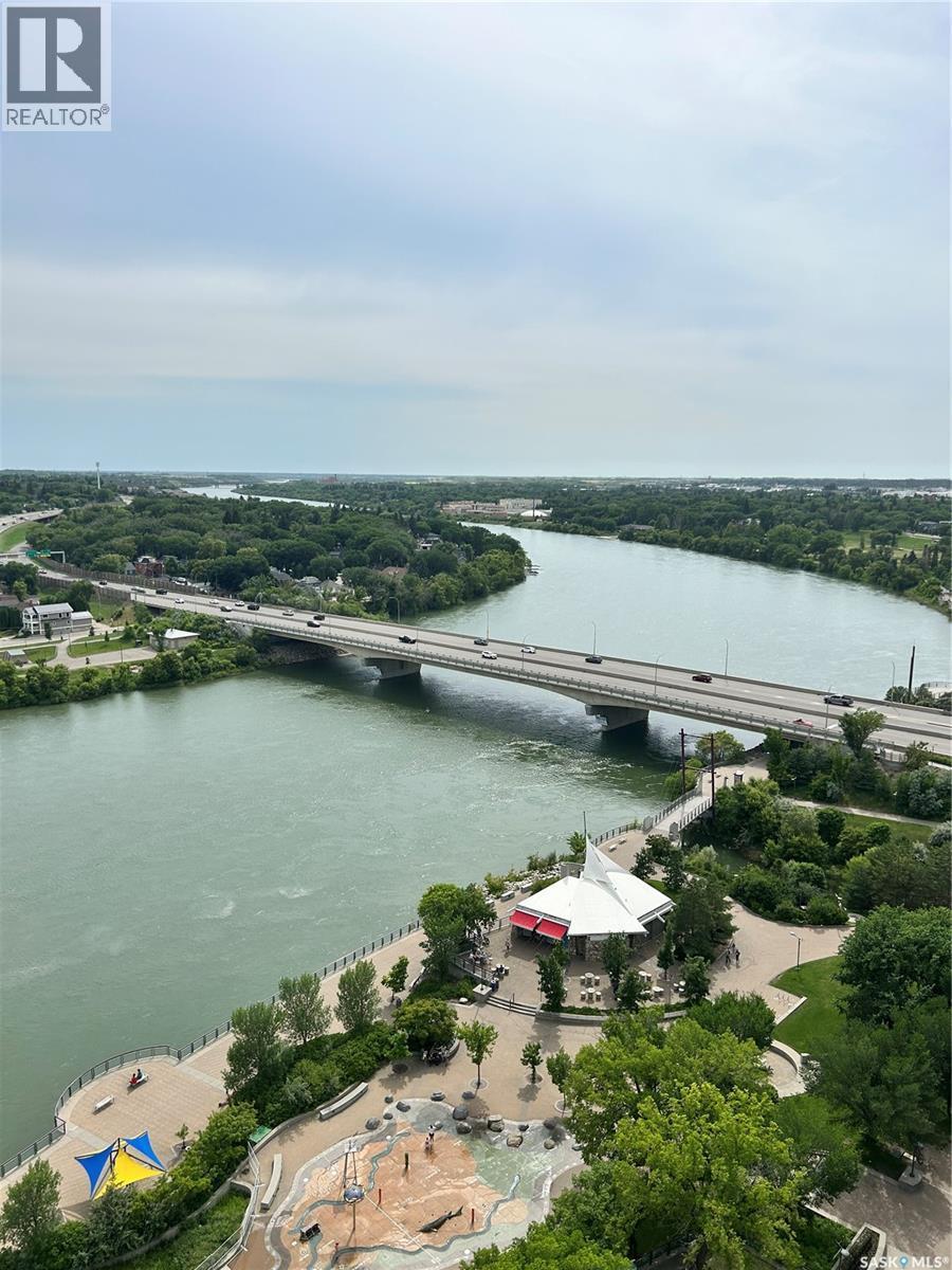 1804 490 2Nd Avenue S, Saskatoon, SK - Outdoor With Body Of Water With View