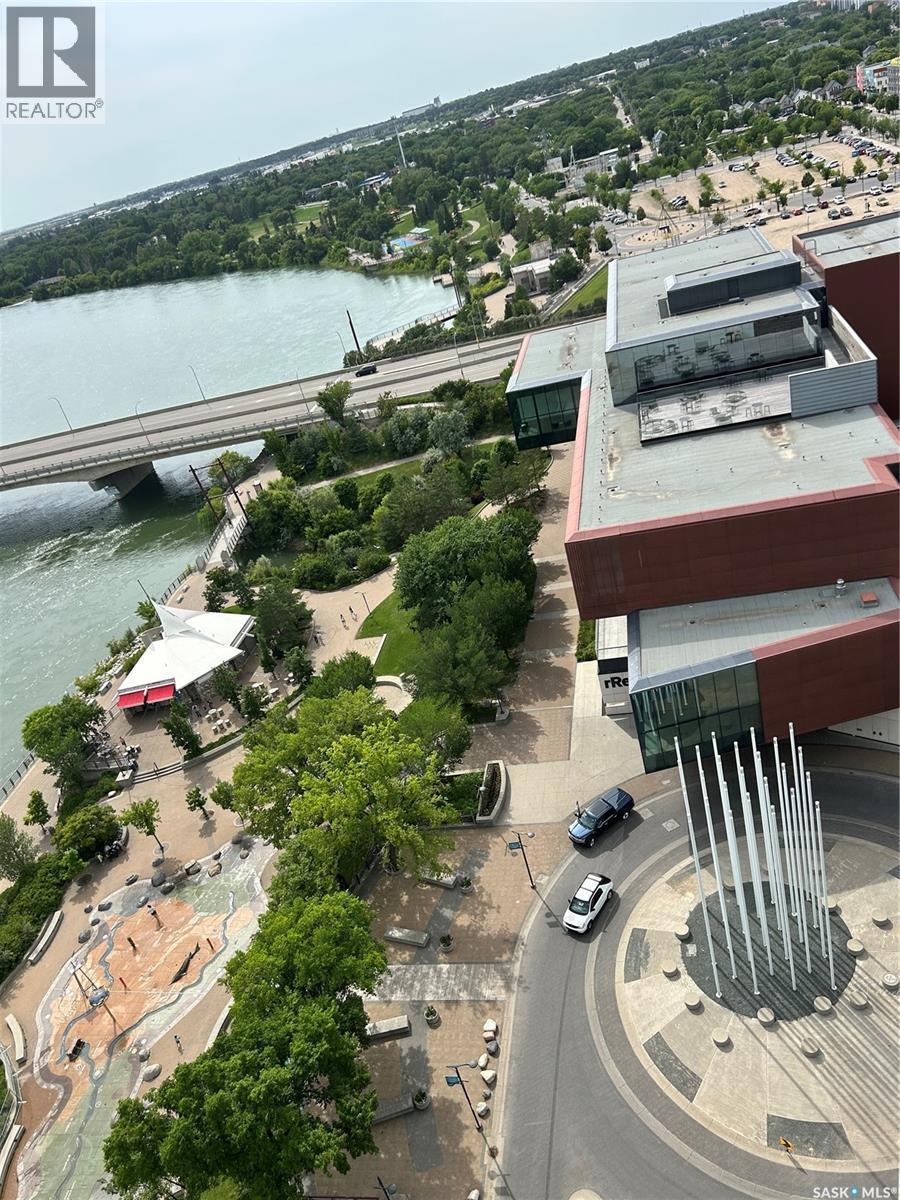 1804 490 2Nd Avenue S, Saskatoon, SK - Outdoor With Body Of Water With View