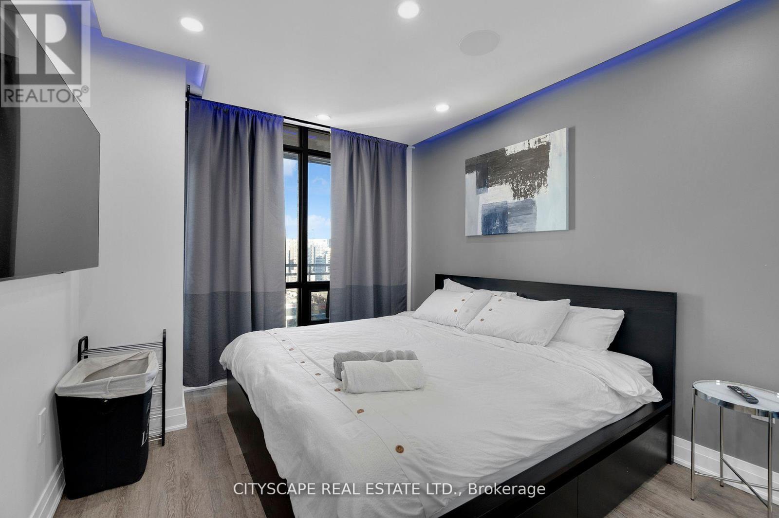 2308 - 3 Navy Wharf Court N, Toronto, ON