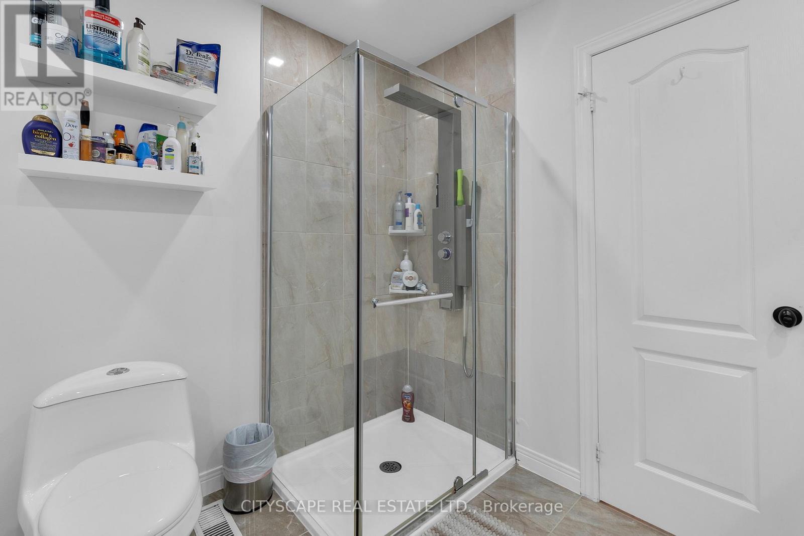 6421 Donway Drive, Mississauga, ON