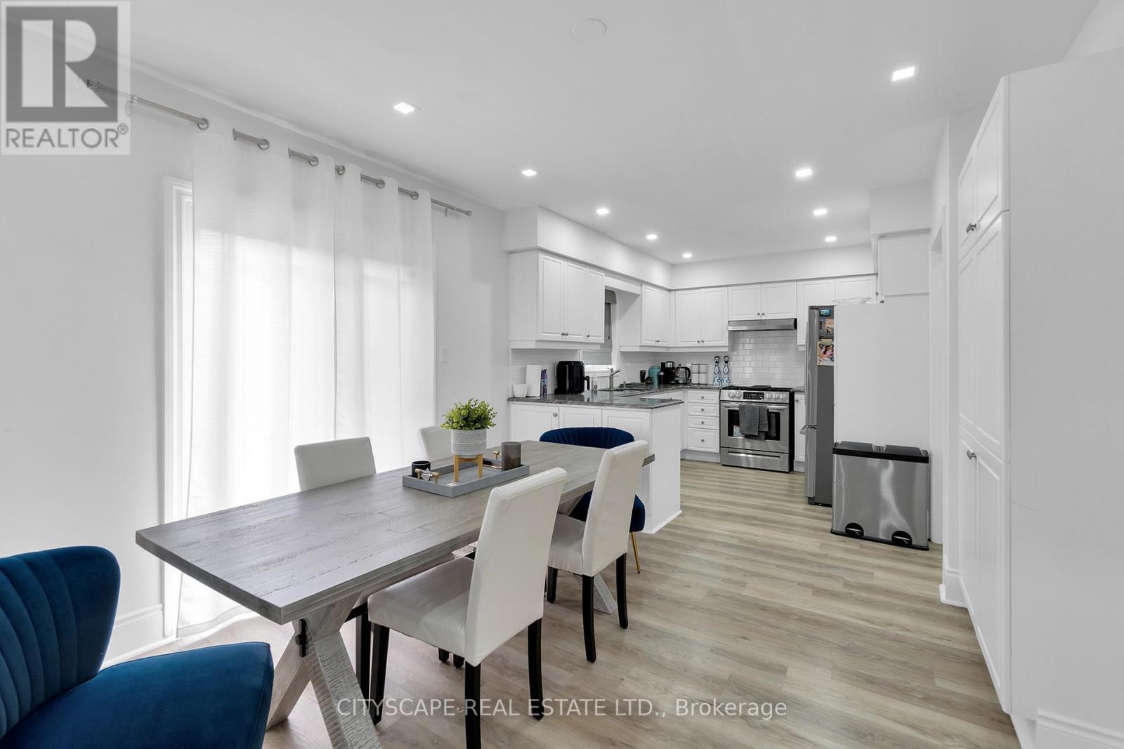 6421 Donway Drive, Mississauga, ON
