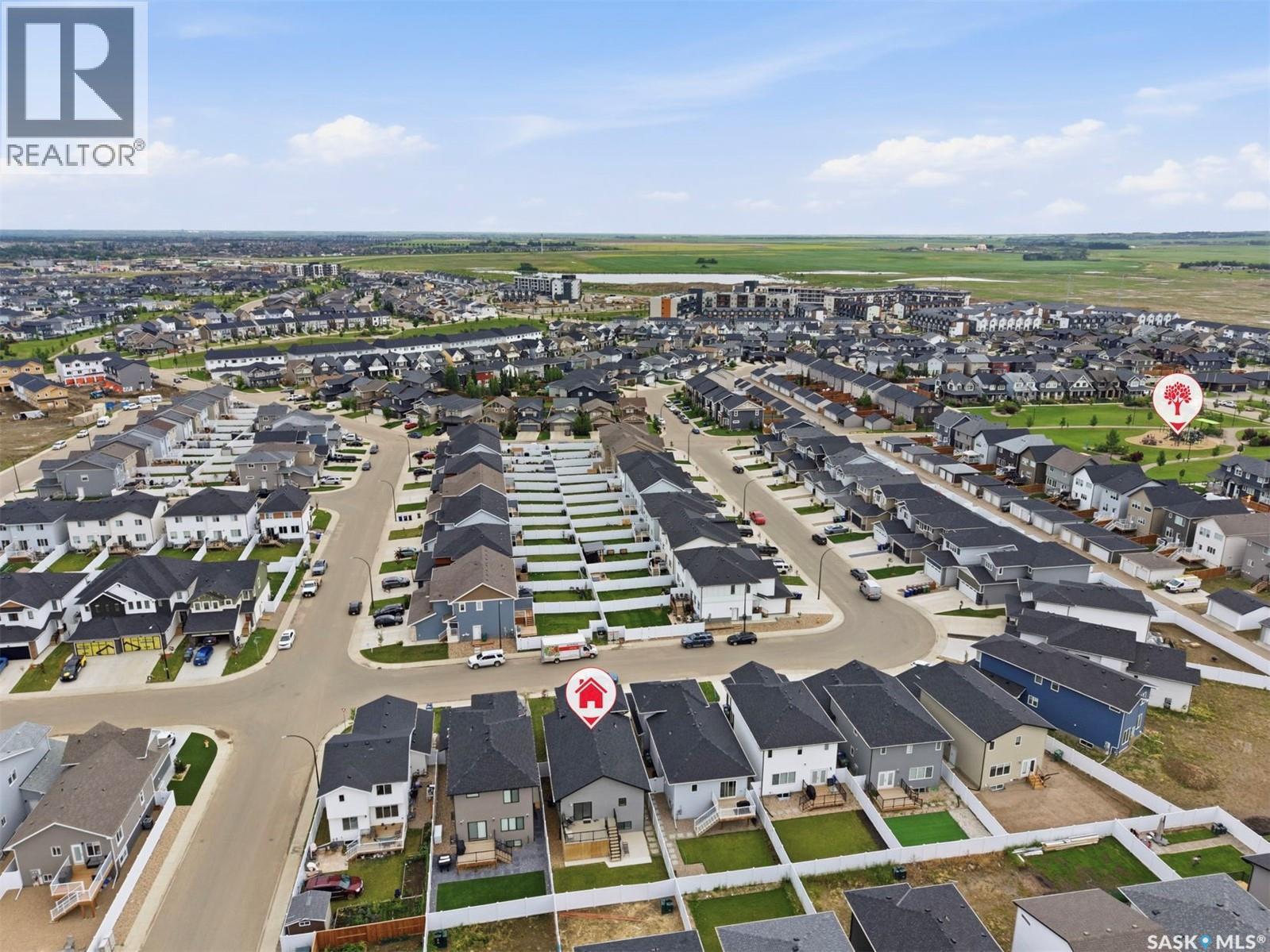411 Schmeiser Bend, Saskatoon, SK