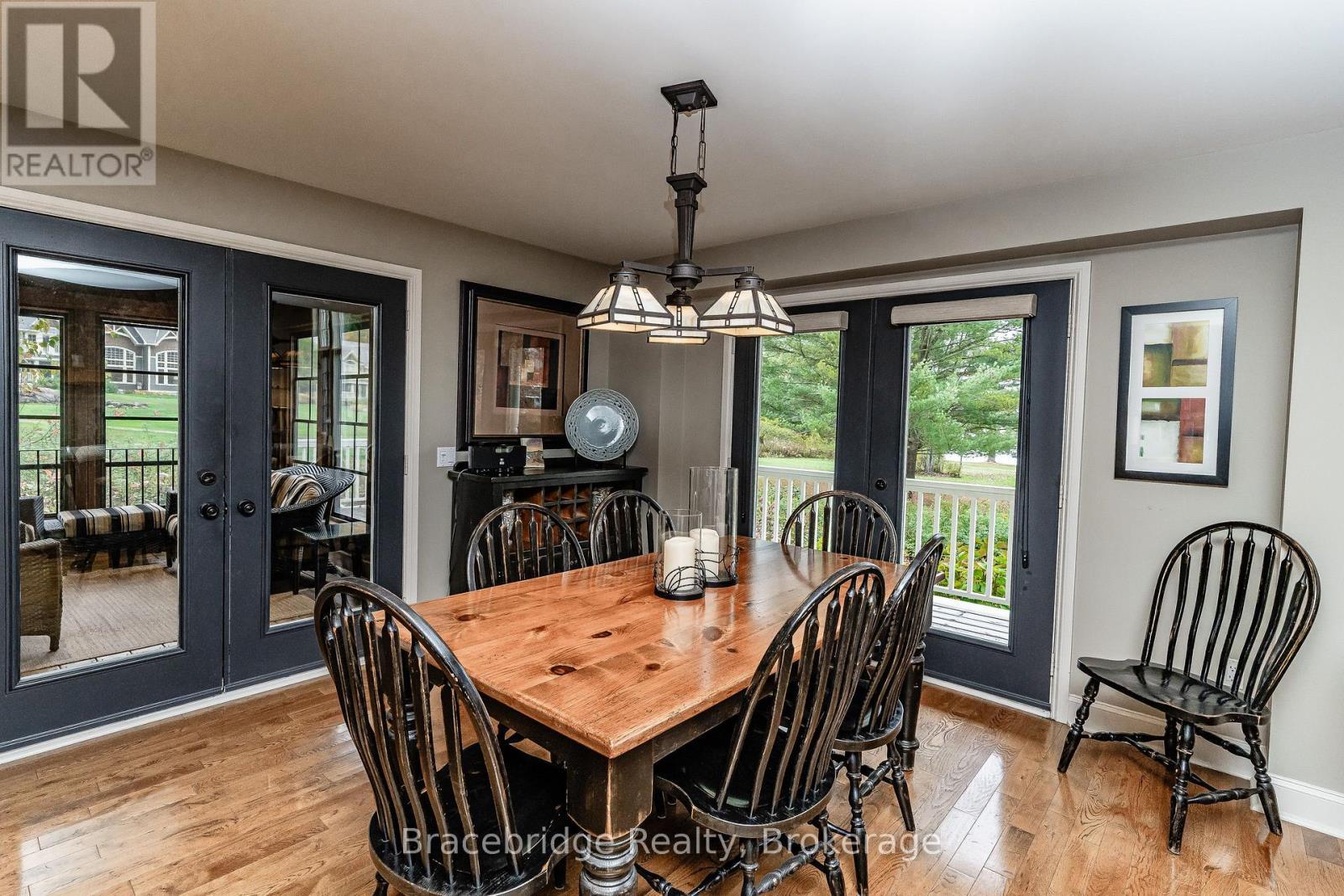 Carling 2 W5 - 3876 Muskoka Rd 118 Highway W, Muskoka Lakes (Medora), ON