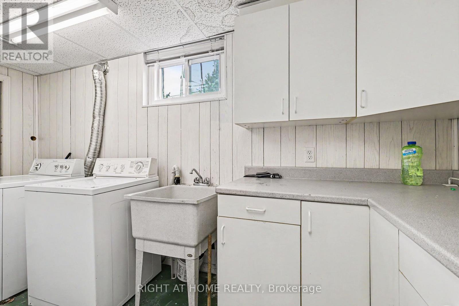 1640 Fisher Avenue, Ottawa, ON