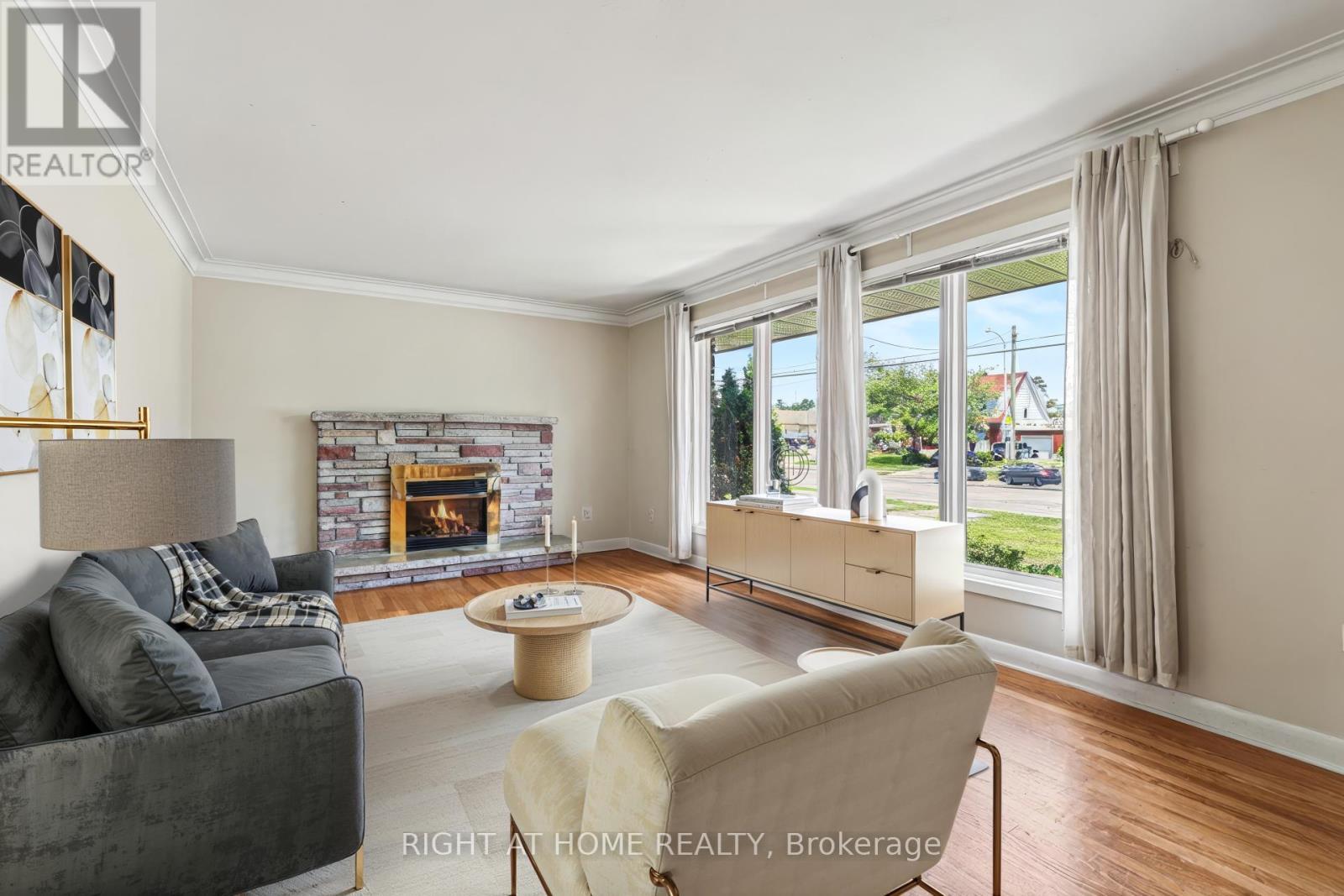 1640 Fisher Avenue, Ottawa, ON