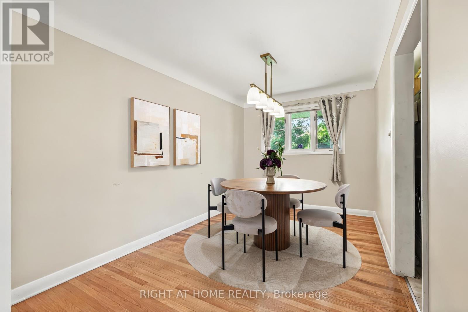 1640 Fisher Avenue, Ottawa, ON
