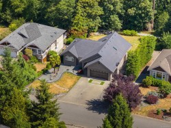 2544 Kinnoull Cres Mill Bay, BC V8H 1H3
