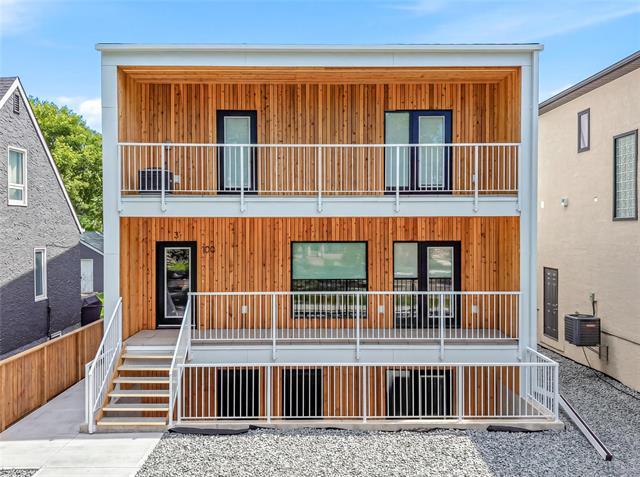 100 Des Meurons St, Winnipeg, MB