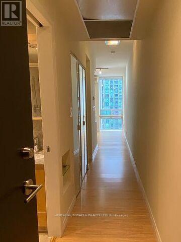 3504 Hurontario Street, Mississauga, ON