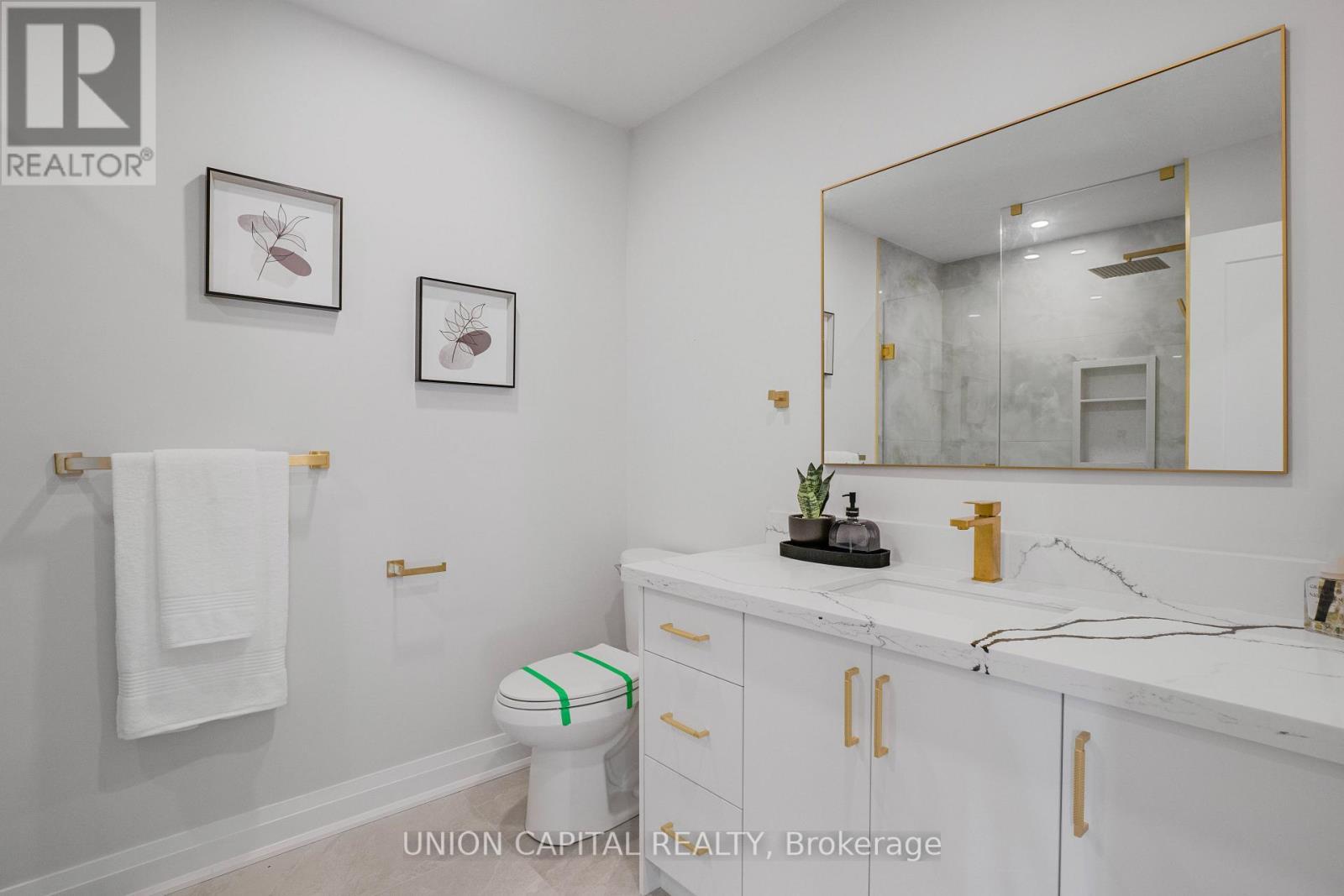 45 Chilmar Crescent, Vaughan, ON