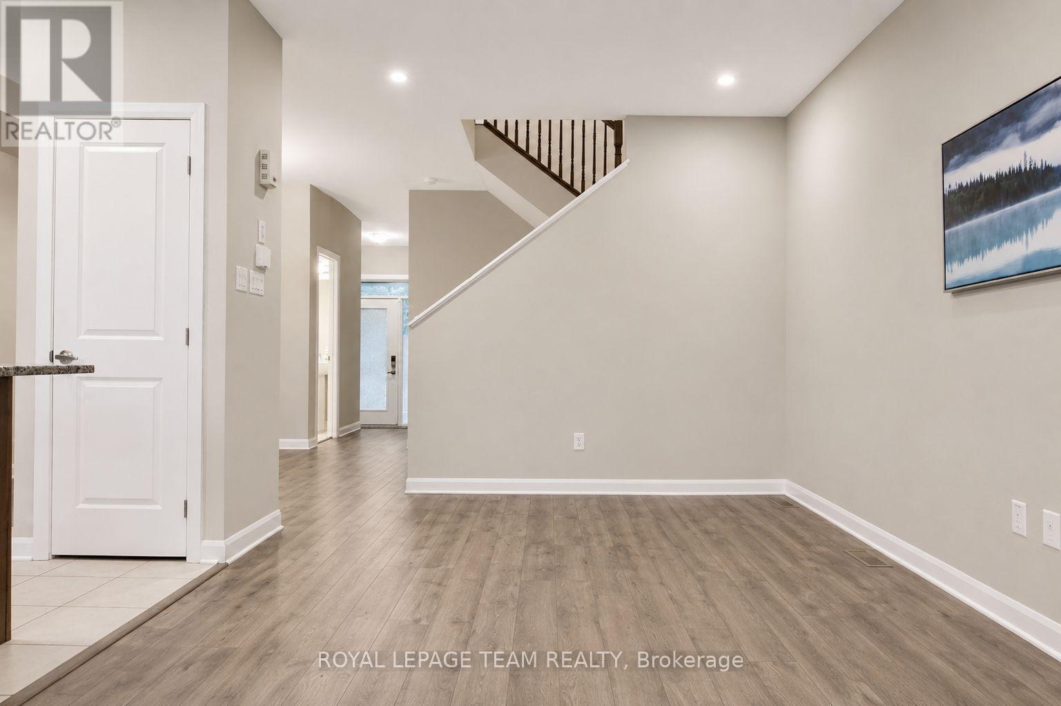 103 Bending Way, Ottawa, ON