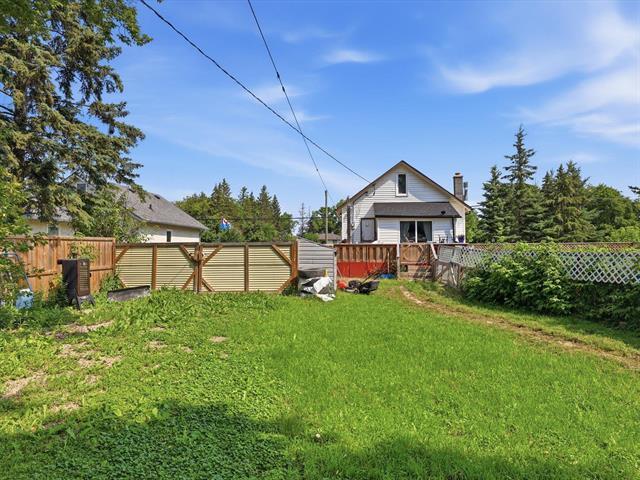 200 Garson Dr, Garson, MB