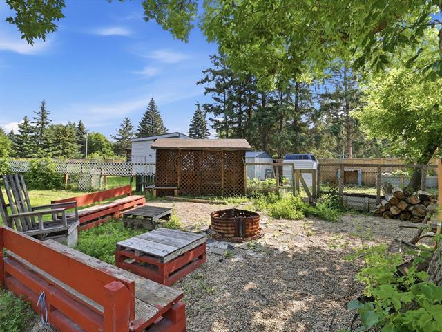 200 Garson Dr, Garson, MB